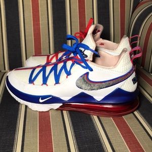 Lebron 17 Low Tune Squad